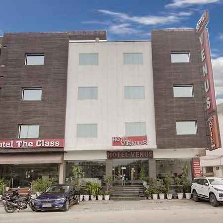 Hotel Venus Plaza ニューデリー エクステリア 写真